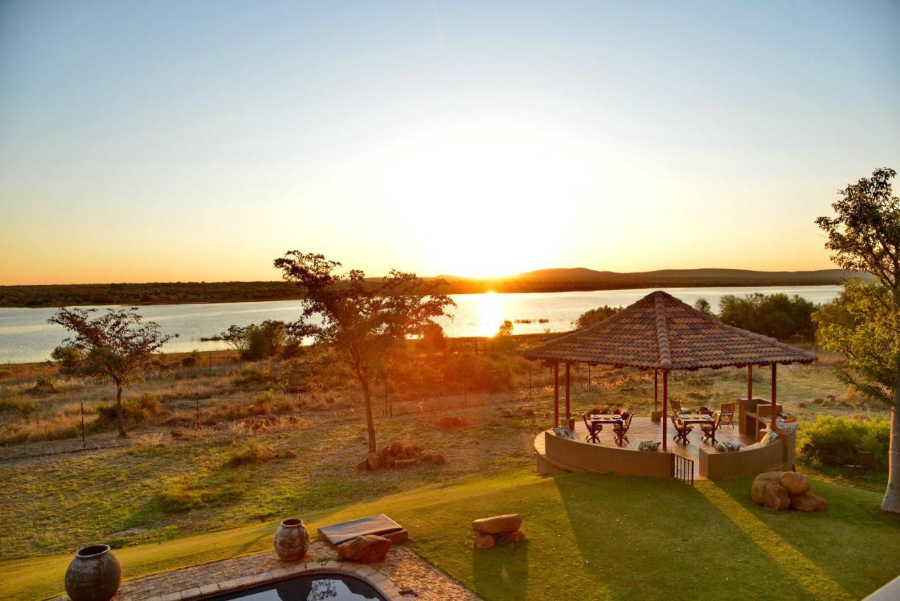 Kameeldrift Waterfront Estate & Resort Brits Exterior photo